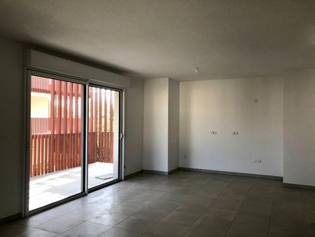Location Appartement 3 pièces 63m² MONTPELLIER 34070 - Photo 2