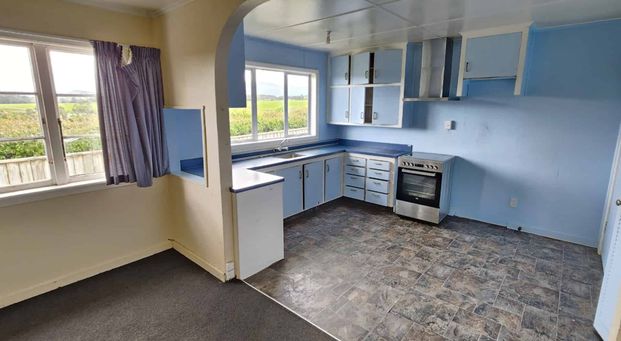 Okato, 3 bedrooms - Photo 1