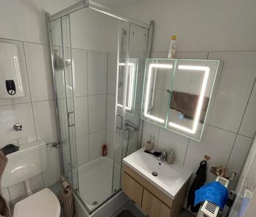 Gemütliches vollmöbliertes Apartment nahe Uni – Cronenberger Stra - Foto 1