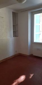 Appartement St Maximin La Ste Baume - 3 pi�ce(s) - 37.78 m2, - Photo 4