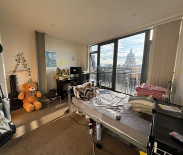 Room in a Shared Flat, Thurland St, NG1 - Photo 3
