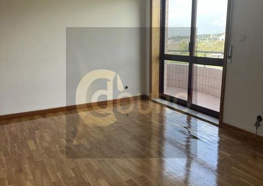 Apartamento T3 em Porto