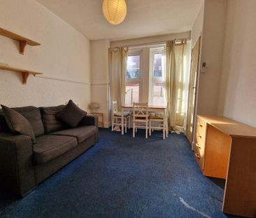 4 bedroom house to rent - Photo 1