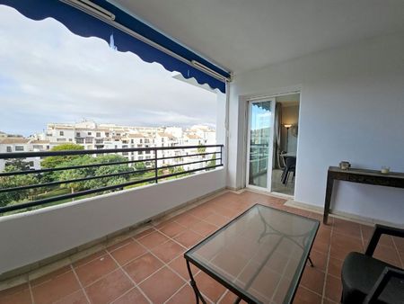 Penthouse Duplex · Puerto Banús - Photo 3