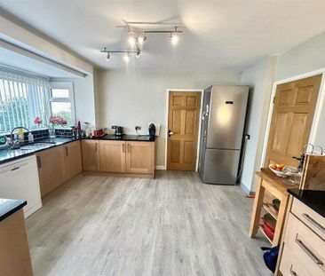 4 bedroom house to rent - Photo 6