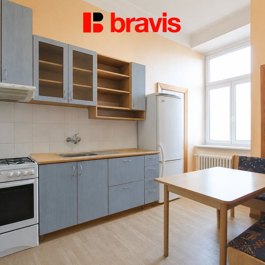 Pronájem bytu 3+1 115 m², Kunzova, Brno - Photo 1