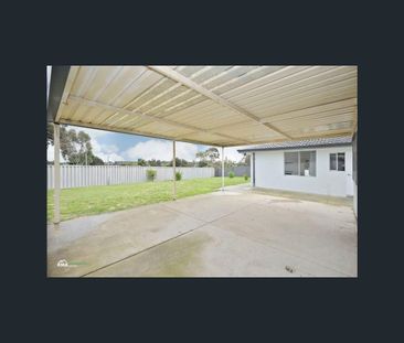 2 Madden Way, Parmelia, WA 6167 - Photo 3