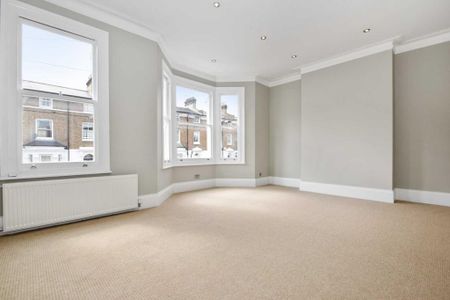 3 bedroom flat to rent - Photo 5