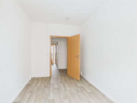 3-Raum-Wohnung mit Balkon auf dem südlichen Sonnenberg - Foto 4