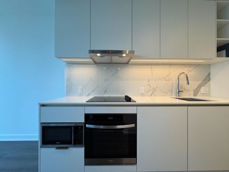 For Lease - 8 Wellesley Street Unit# 3607, Toronto, Ontario - Photo 3