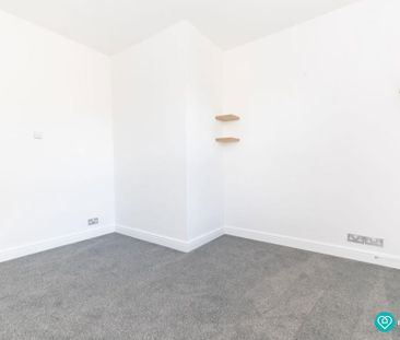 1 bedroom duplex to rent - Photo 2