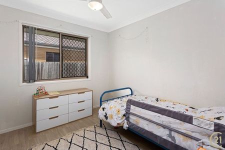 Spacious Family Home - Photo 5