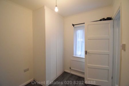 Price £2,400 pcm - Available 02/02/2026 - Unfurnished - Photo 3