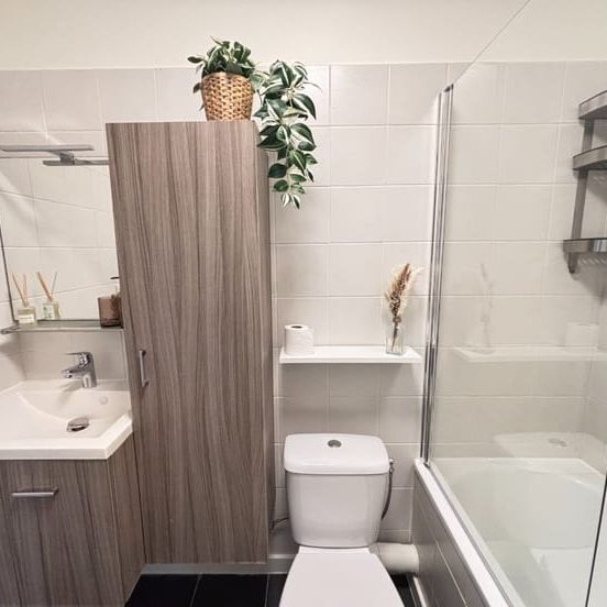 Appartement te huur - Photo 1