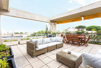 Impresionante ático en alquiler con parking en Pedralbes, Barcelona