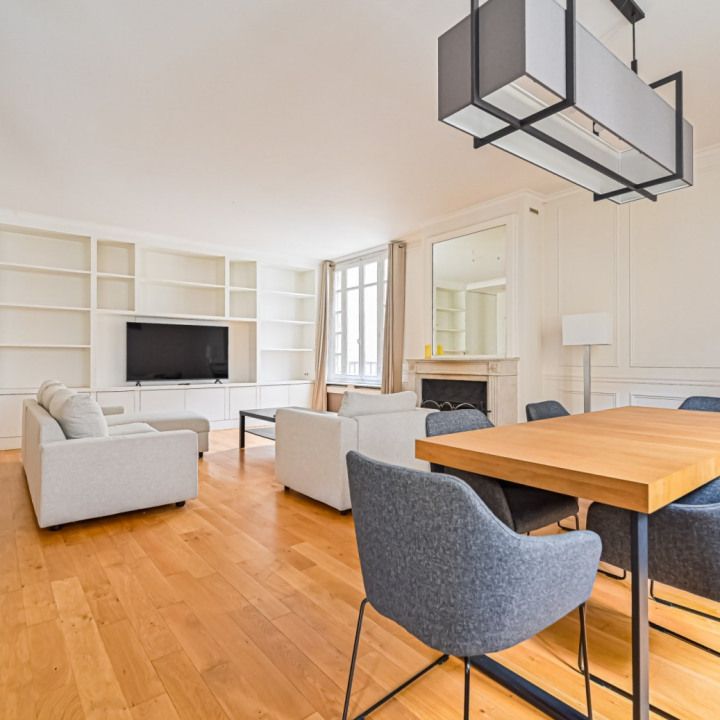 Maison • Paris 16ème - Photo 1