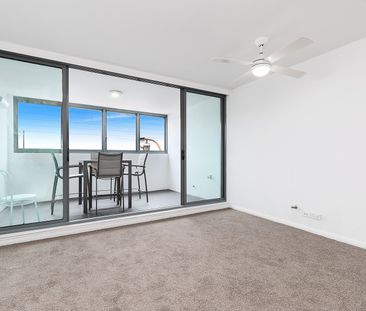 301/517 Pittwater Road - Photo 1