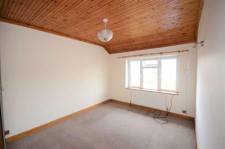 Monksfield Way, Slough, SL2 - Photo 5