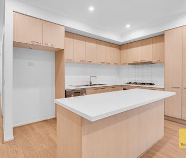 Spacious Home with Modern Comfort - Photo 3