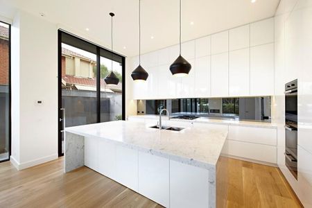 396 New Street, Brighton VIC 3186 - House For Rent | Domain - Photo 4