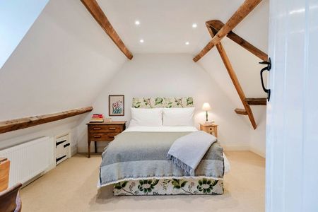 Saint Mary's Street - Photo 5