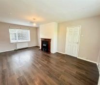 Warrenmor, Leam Lane, Gateshead - Photo 3