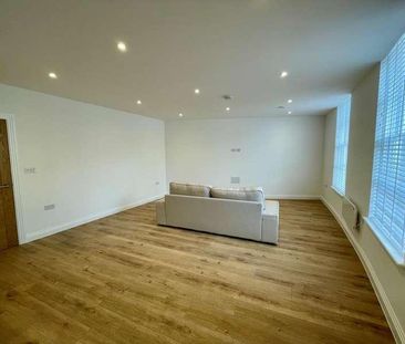 Market Place, Central Reading, RG1 - Photo 3