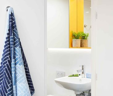 6 Bedroom Shared Bathroom, Double Bed - Photo 6
