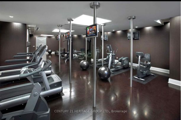 For Lease - 25 Greenview Avenue Unit# 2416, Toronto, Ontario - Photo 1