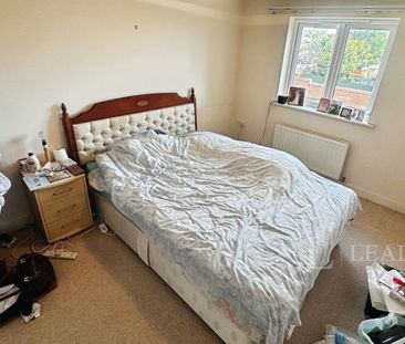 3 bedroom house to rent Primrose Close, Luton, LU3 - Photo 3