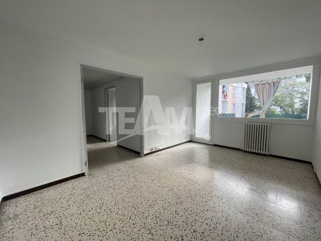 Location Appartement 3 pièces 72m² SETE 34200 - Photo 2