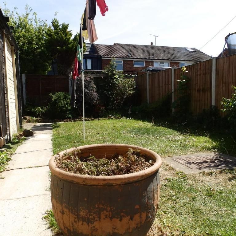 3 bedroom house to rent - Photo 1