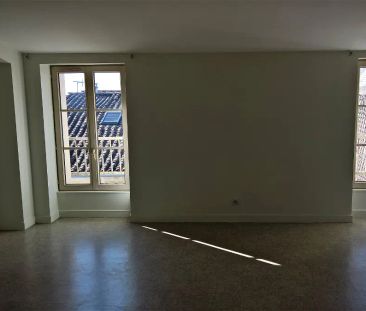 Location appartement 2 pièces - 45.43m² à Saint maixent l ecole (79... - Photo 1