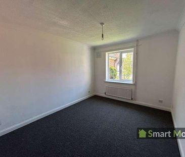 Hoylake Drive, Farcet, Peterborough, Cambridgeshire, PE7 - Photo 5