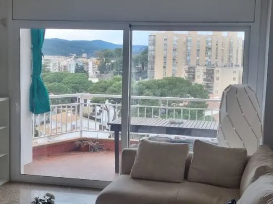 Piso en alquiler en Z. Passeig del Mar - Photo 1