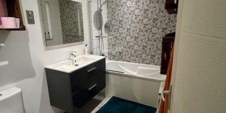 APPARTEMENT / ST QUENTIN - Photo 3