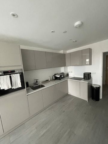 1 Bed Flat, Williamson House, SE14 - Photo 4