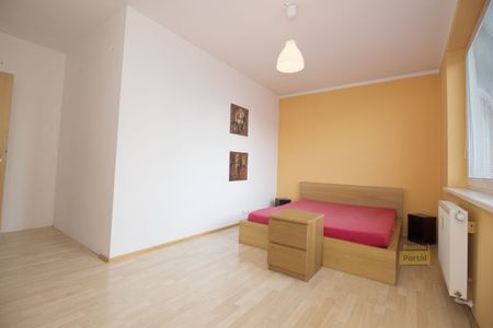 Pronájem bytu P10 - Horní Měcholupy, 2+kk/T, 66m2, Praha 10, nový, zařízený, parkovací místo - Fotografie 4