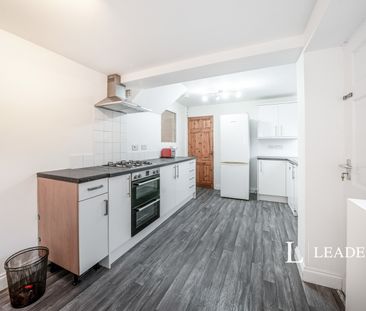 3 bedroom house to rent Newlands Drive, Lowton, Warrington, WA3 - Photo 6