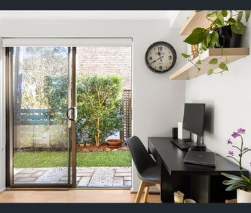 Light-Filled Family Townhouse with Courtyard & Dual Access - Photo 3