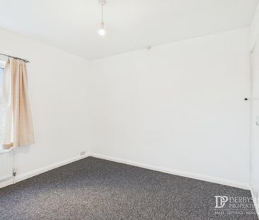 2 Bedroom Terraced House - Photo 4