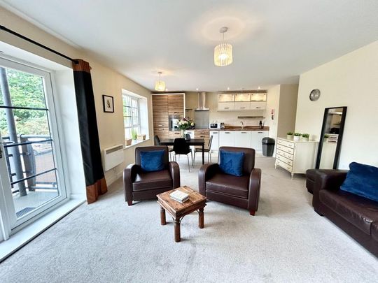 2 bedroom apartment to rent - Photo 1