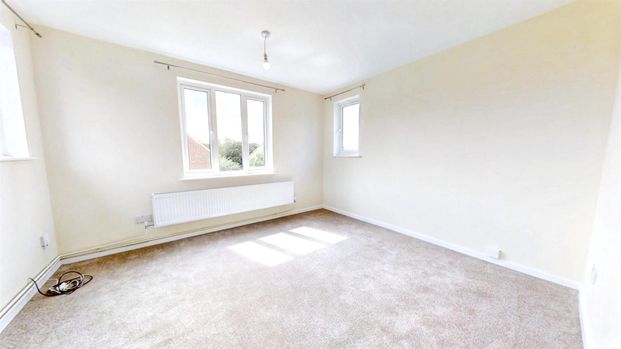 Robertson Close, Shenley Church End, Milton Keynes, MK5 6EB - Photo 1