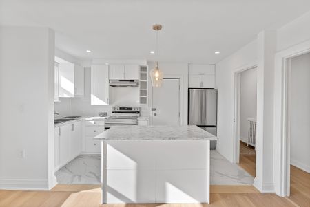 For Lease - 308 Jane Street Unit# Upper, Toronto, Ontario - Photo 3