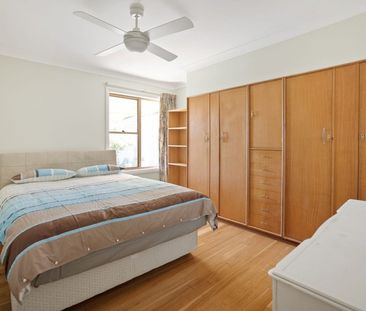 COMMING SOON - Charming Family Home in Peaceful Lugarno - Photo 1