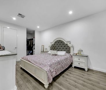 Family Home Convenience - Photo 3