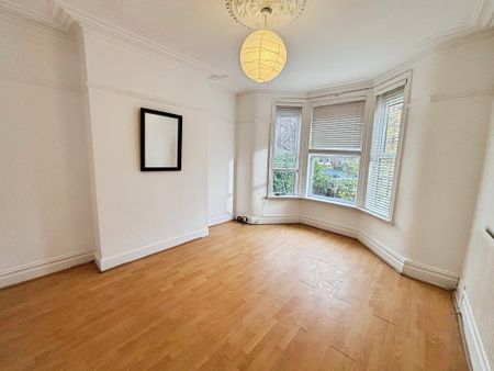 5 bedroom semi-detached house to rent - Photo 4