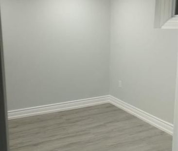 For Lease - 32 CONLINS RD Road, Toronto, Ontario - Photo 4