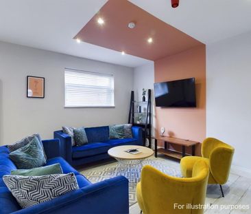 1 bedroom in a house share to rent - Photo 1