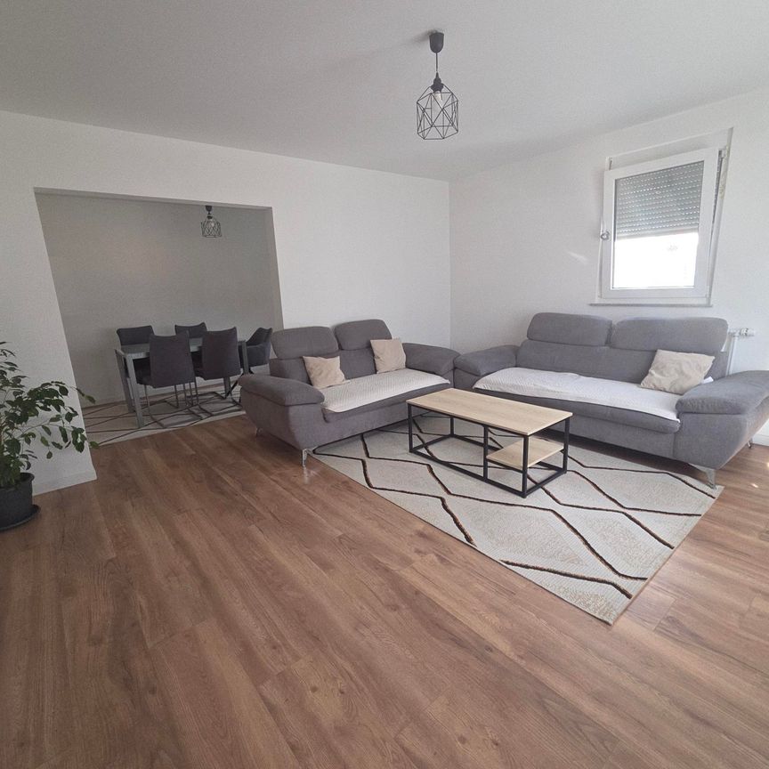 Location Maison 4 pièces 75m² - Photo 1